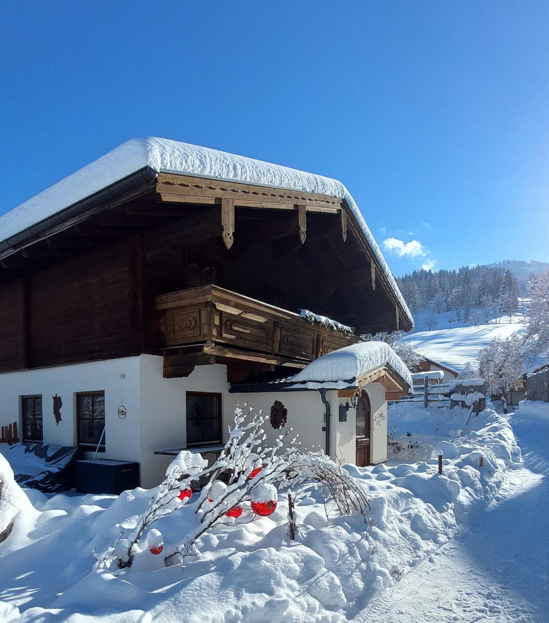 Ferienhaus Sommerbichl ツェル アム ゼー エクステリア 写真